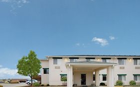 Quality Inn Dayton North - Vandalia